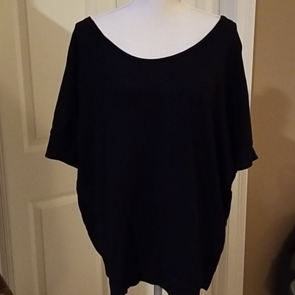 Cute ladies short sleeve top